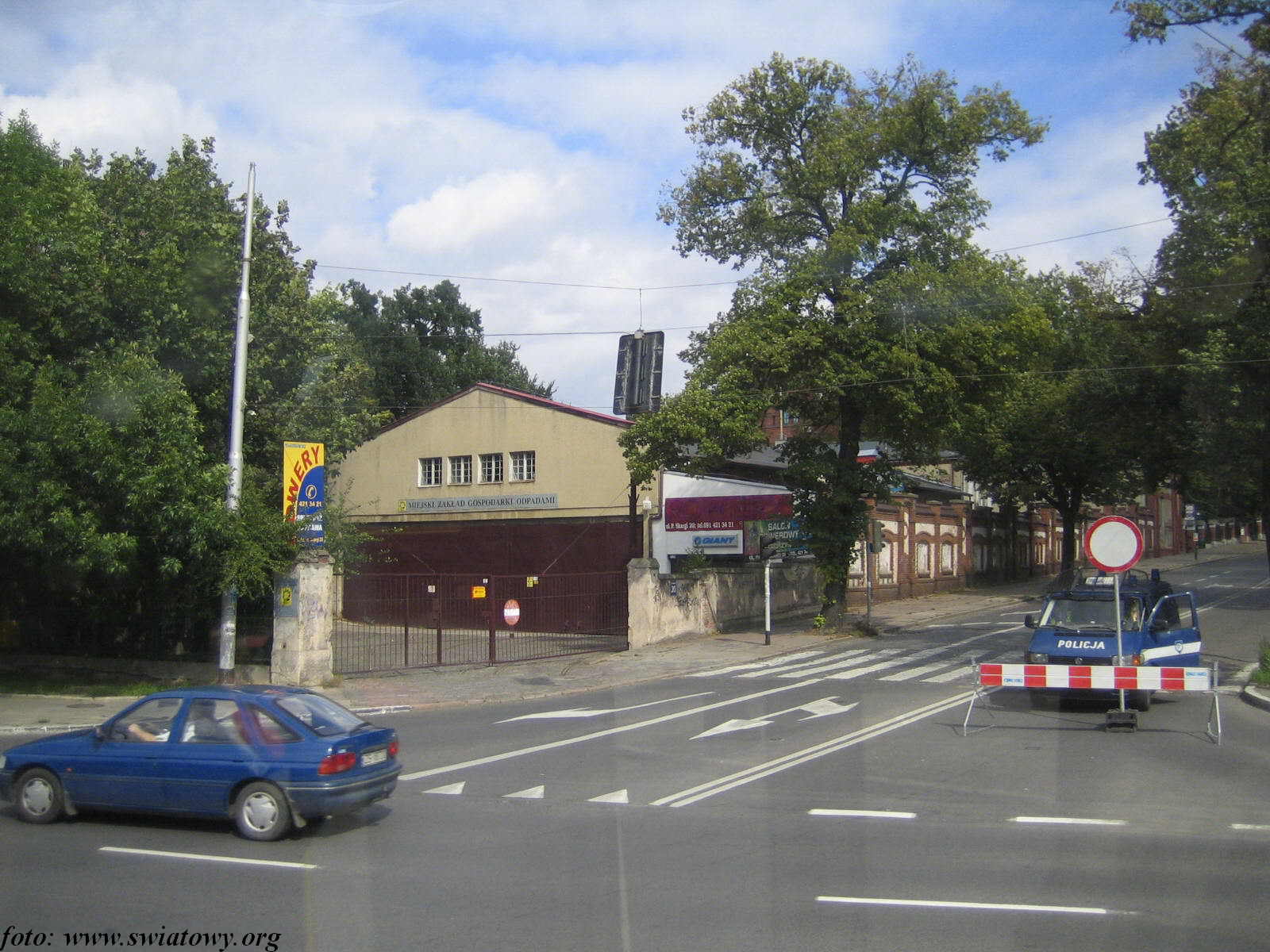 Najstarsza zajezdnia przy ul.P.Skargi. Widok z przejeżdżającego tramwaju. Foto Janusz Światowy