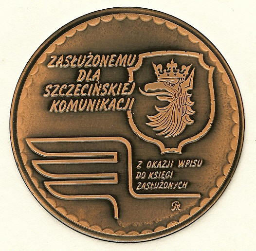 Foto Janusz Światowy - medal zasłużonego pracownika WPKM